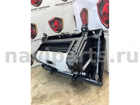 Бардачок Land-Rover Range Rover Sport L461, 2024 г., OEM m8e2060t10, арт. 43927, фото 8
