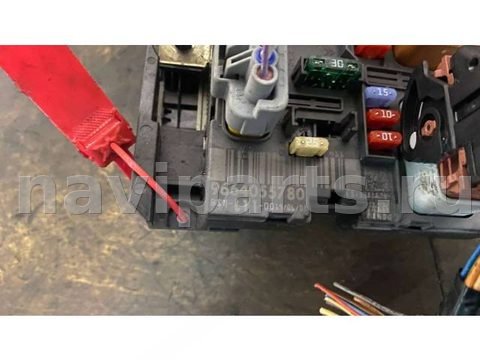 Блок контроля слепых зон Peugeot 207, 2009 г., OEM 9664055780L11, арт. 3089467, фото 2