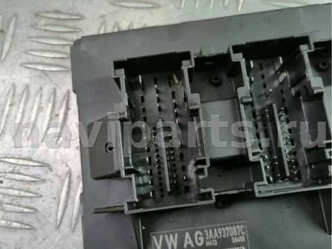 Блок контроля слепых зон Volkswagen Passat B7, 2011 г., OEM 3AA937087C, арт. 82876795, фото 2
