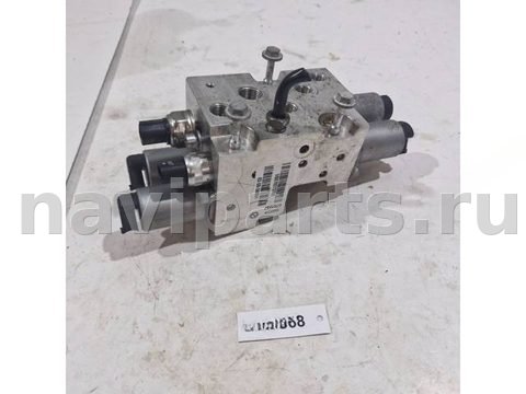 Блок клапанов гидроподвески BMW X5 E70, 2011 г., OEM 37206794578, арт. 09868_2