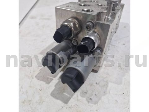Блок клапанов гидроподвески BMW X5 E70, 2011 г., OEM 37206794578, арт. 09868_2, фото 2