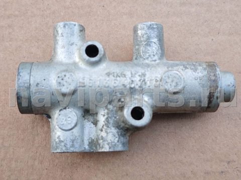 Блок клапанов гидроподвески Citroen Xantia, 1998 г., OEM 9613640710, арт. 109136520