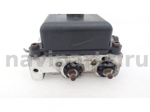 Блок клапанов гидроподвески Toyota Land Cruiser VDJ200, 2018 г., арт. 306817, фото 5