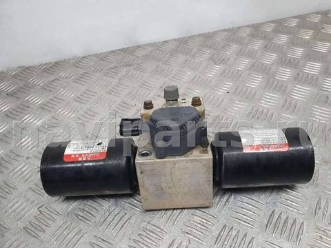 Блок клапанов гидроподвески Lexus LX, 2020 г., OEM 4886060031, арт. 48860-60031, фото 2