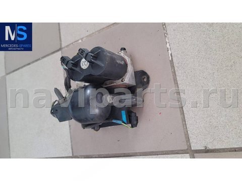 Блок клапанов гидроподвески Mercedes SL R230, 2004 г., арт. A2203201258N2X107