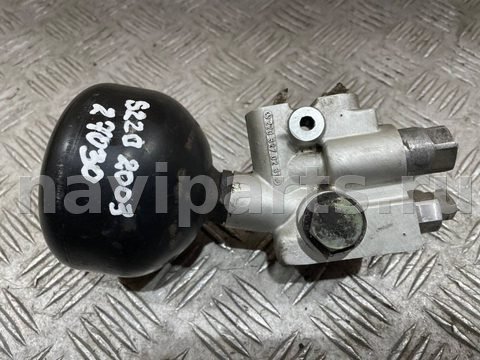 Блок клапанов гидроподвески Mercedes S W220, 2003 г., OEM 2203270231, арт. B27030