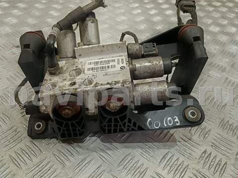 Блок клапанов гидроподвески BMW 5 E60/E61, 2004 г., OEM 6760840, арт. B60403, фото 2