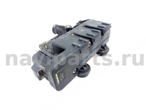Блок клапанов гидроподвески Land-Rover Range Rover, 2010 г., арт. Star_70335, фото 5