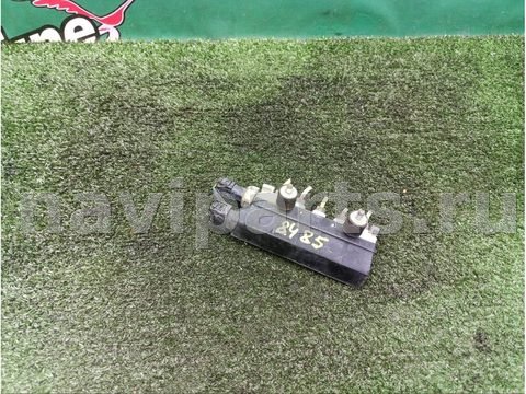 Блок клапанов гидроподвески Mercedes S, 2001 г., OEM A2203200258, арт. Tune_110824