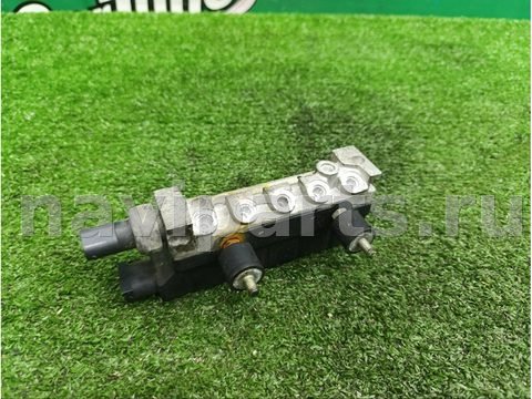 Блок клапанов гидроподвески Mercedes S, 2000 г., OEM A2203200258, арт. Tune_95627