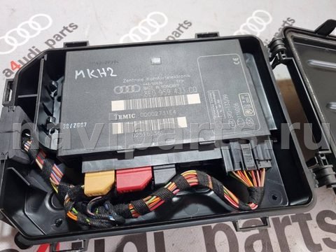 Блок комфорта Audi A4 B6, 2007 г., OEM 8E0959433CQ, арт. 100130211_2