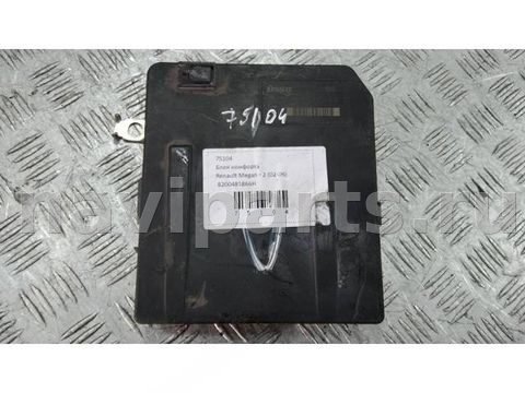 Блок комфорта Renault Megane, 2005 г., OEM 8200481866H, арт. 75104
