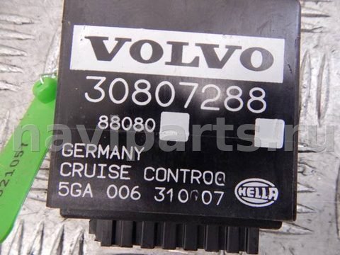 Новое Volvo V40, 1999 г., арт. 00021057, фото 2