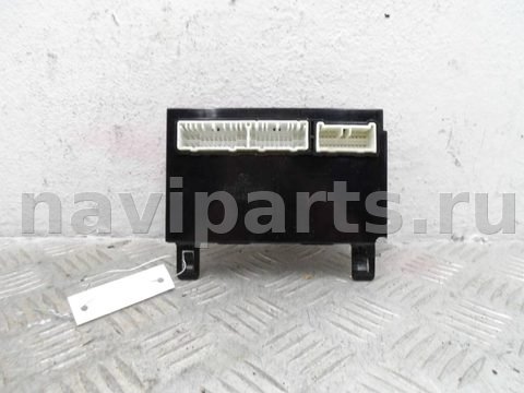 Новое Hyundai Genesis, 2013 г., OEM 972553M665, арт. 00151574