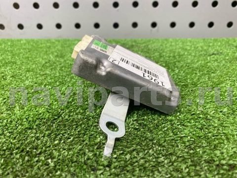 Новое Lexus RX, 2021 г., OEM 8815048230, арт. 1961, фото 3