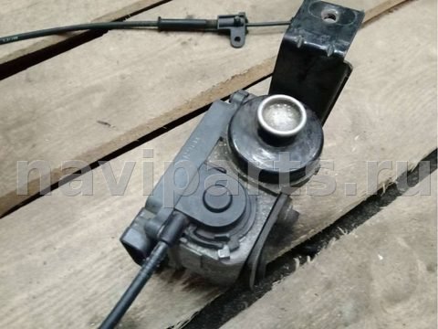Новое Ford Explorer, 1999 г., OEM XL2F90734AA, арт. 2037VD