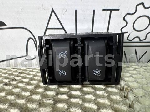 Новое Renault Trafic, 2017 г., OEM 1259364X, арт. 22336, фото 3