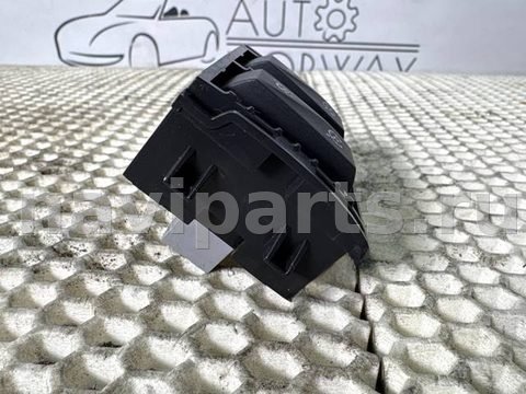 Новое Renault Trafic, 2017 г., OEM 1259364X, арт. 22336, фото 5
