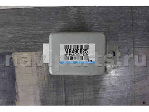 Новое Mitsubishi Pajero Sport, 2005 г., OEM mr490825, арт. 42622789