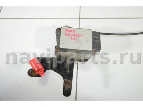 Новое Ford Escape, 2000 г., OEM YL8F9C735EE, арт. 81409, фото 8