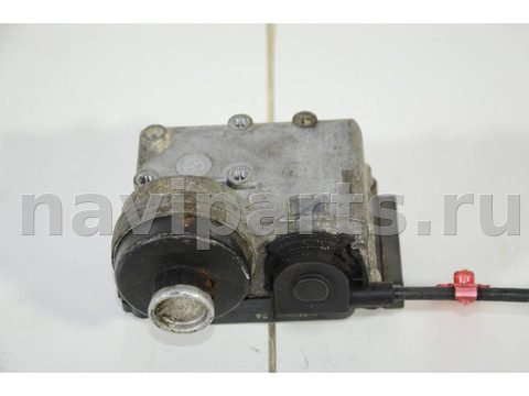 Новое Ford Escape, 2000 г., OEM YL8F9C735EE, арт. 81490, фото 4