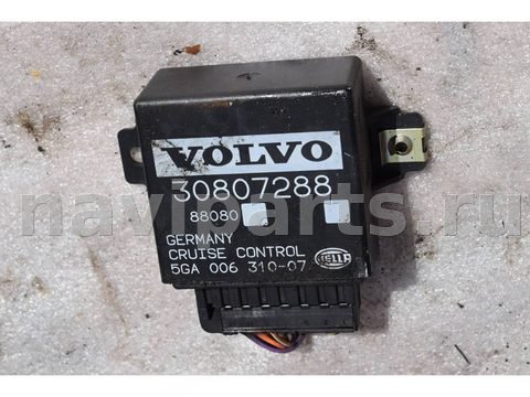 Новое Volvo V40, 2004 г., OEM 30807288, арт. M20-433-1