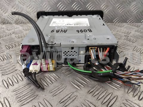 Блок мультимедиа Audi A4 B9, 2018 г., OEM 8W0035192A, арт. 101653471, фото 3