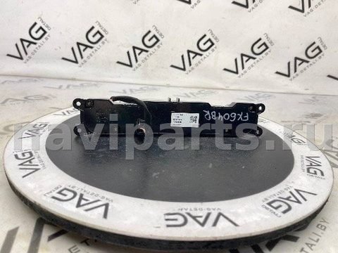 Блок мультимедиа Ford Explorer, 2020 г., OEM LB5T18K811AF, арт. 167442633, фото 4