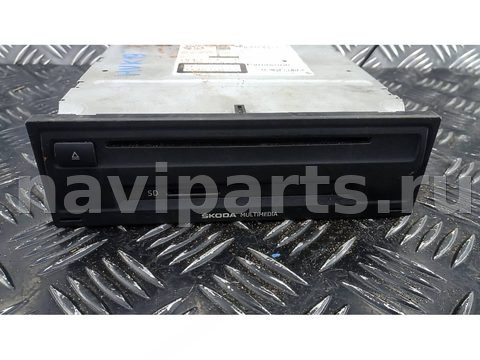 Блок мультимедиа Skoda Octavia A7, 2014 г., OEM 5E0035820A, арт. HUK19I401