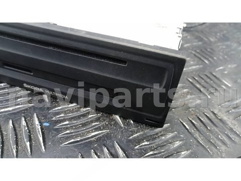 Блок мультимедиа Skoda Octavia A7, 2014 г., OEM 5E0035820A, арт. HUK19I401, фото 3