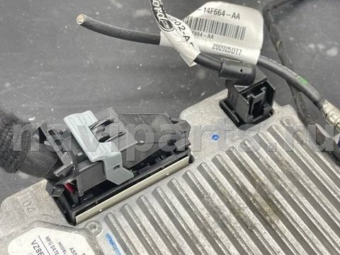 Блок навигации Ford Escape, 2020 г., OEM LJ6T14G532MBR, арт. 152149514, фото 9