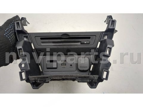 Блок навигации Mazda CX3, 2017 г., OEM DB1L669G0D, арт. 9326099