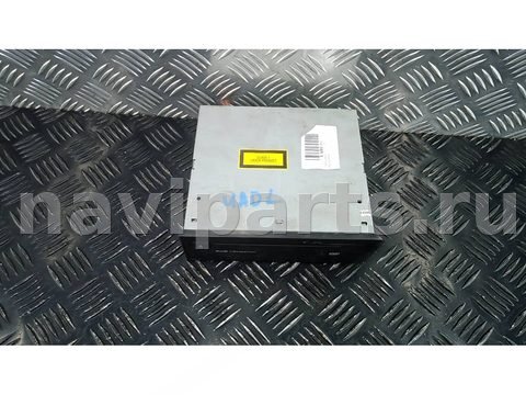 Блок навигации Audi Q7, 2006 г., OEM 4E0919887D, арт. UAD01I901, фото 2
