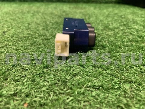 Блок памяти сидений Lexus ES, 2002 г., OEM 8492748020, арт. 1208394312415670144_3, фото 3