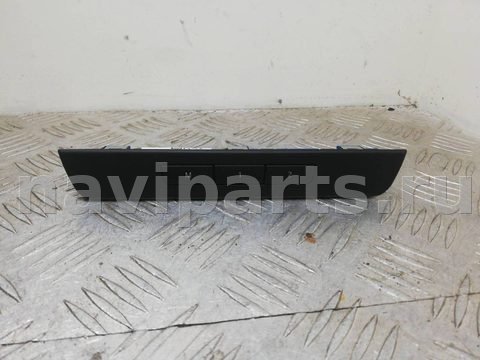 Блок памяти сидений BMW 5 F10/F11/GT F07, 2012 г., OEM 61319215808, арт. 99959370857