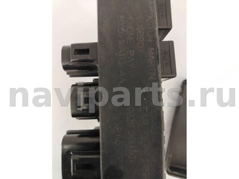 Блок предохранителей Aston Martin DB9, 2012 г., OEM BG3314A173AA, арт. 14896, фото 7