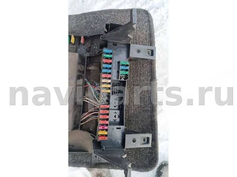 Блок предохранителей Renault Clio, 1997 г., OEM 7703197669, арт. 70926534, фото 2