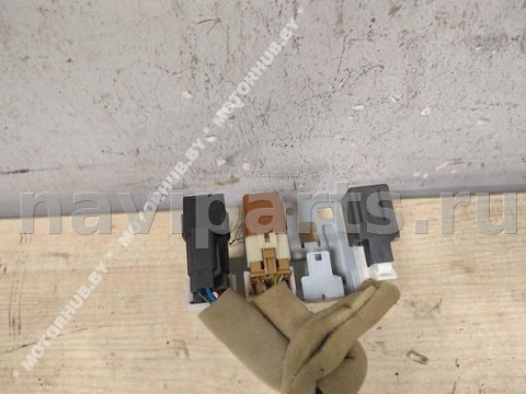 Блок реле Nissan Qashqai J11, 2015 г., арт. 00105543