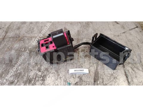 Блок реле Volvo XC60, 2009 г., арт. 00113887