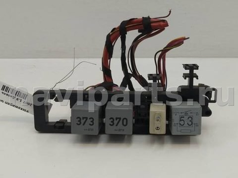 Блок реле Volkswagen Golf, 2007 г., OEM 1K1937503, арт. 10381136