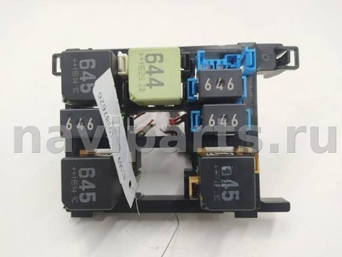 Блок реле Volkswagen Caddy, 2012 г., OEM 7N0937503, арт. 10387626