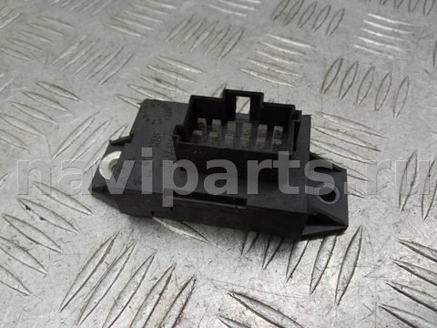 Блок реле Mercedes Atego, 2003 г., OEM 0295459228, арт. 1103831