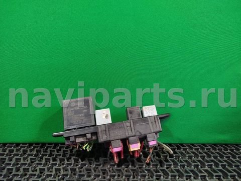Блок реле Audi A6 C5, 2002 г., OEM 8L0941822, арт. 111096364