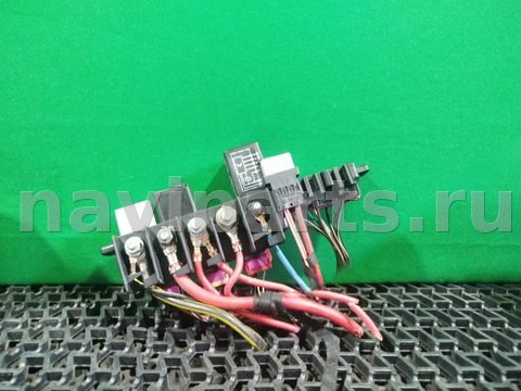 Блок реле Volkswagen Golf, 2002 г., OEM 8L0941822, арт. 111413997