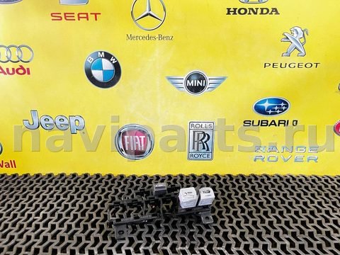 Блок реле Audi A4 B7, 2006 г., OEM 8E0937503, арт. 112150910