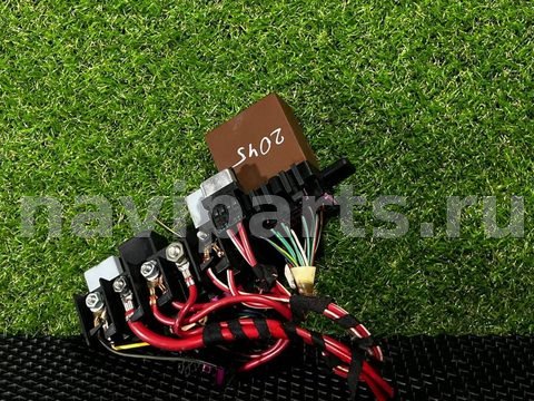 Блок реле Volkswagen Golf, 2003 г., OEM 8L0941822, арт. 113003651