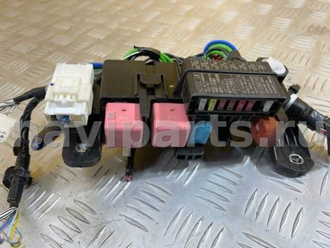 Блок реле Toyota Hilux, 2020 г., арт. 170292