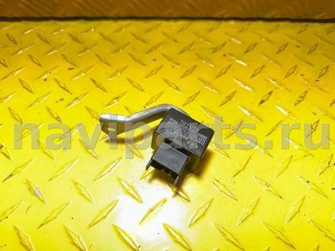Блок реле Toyota Land Cruiser Prado, 2012 г., OEM 8198060130, арт. 172188