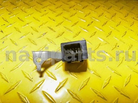 Блок реле Toyota Land Cruiser Prado, 2012 г., OEM 8198060130, арт. 172188, фото 3