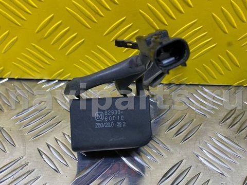 Блок реле Lexus LX, 2010 г., OEM 8293060010, арт. 182689